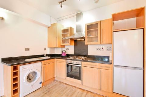 2 bedroom flat for sale, Church Road, Surrey CR4