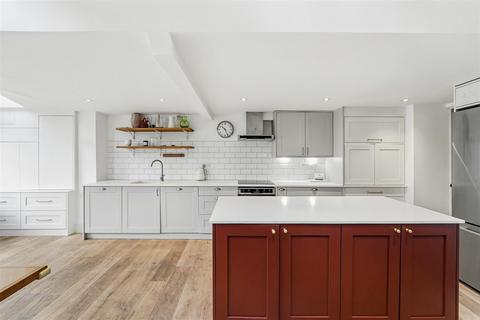 4 bedroom terraced house for sale, Palmerston Road, Wimbledon SW19