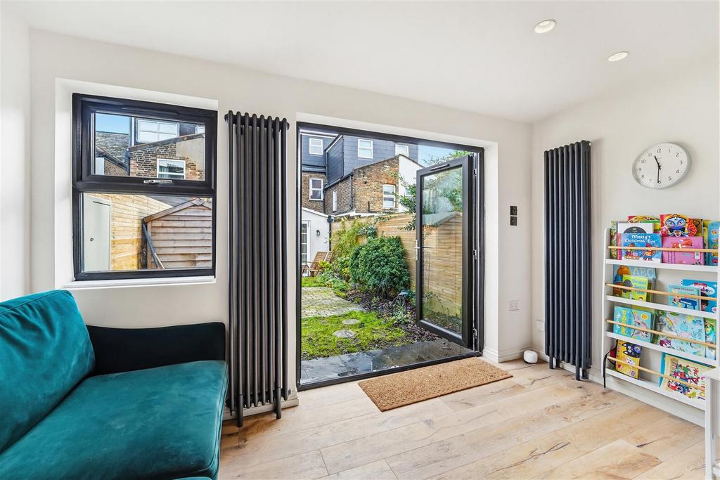 Garden room