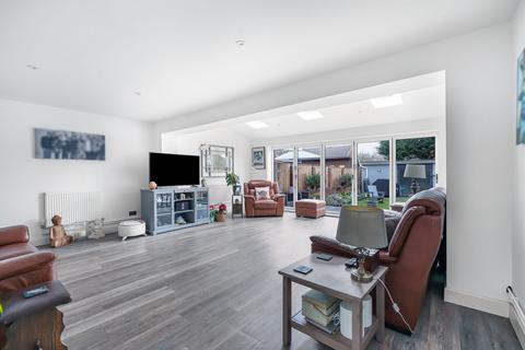4 bedroom house for sale, Rodney Road, Hartford, Huntingdon.