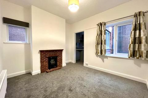 2 bedroom flat to rent, Newport Road, Stafford, ST16 2HH