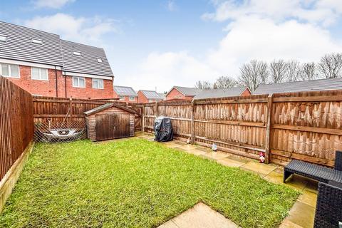 3 bedroom terraced house for sale, Red Kite Way, Raunds, Wellingborough