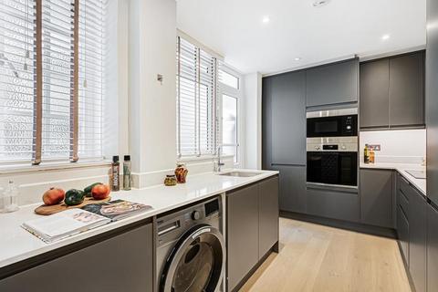 2 bedroom apartment to rent, Gloucester Place, London NW1