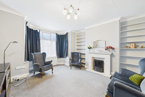 4 bedroom semi-detached house for sale, Strathmore Avenue, Hull, HU6 7HJ