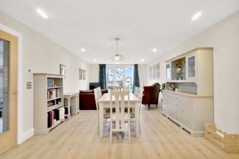 undefined, Lime Crescent, Siddington Park, Siddington, Cirencester, GL7