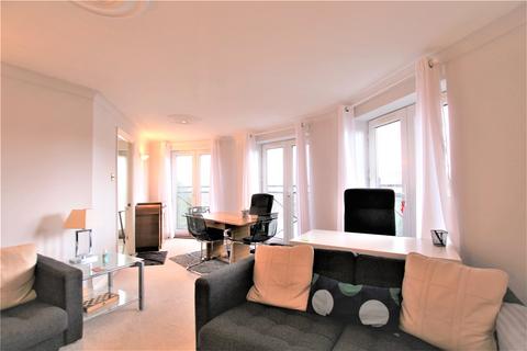 2 bedroom flat to rent, Handel Road, Southampton SO15