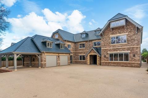undefined, Tiddington Road, Stratford upon Avon, Warwickshire CV37 7BB