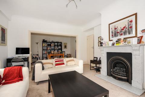 2 bedroom flat to rent, Hall Road, St John's Wood, London, NW8