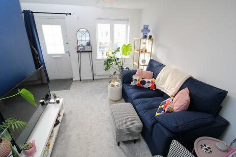 2 bedroom terraced house for sale, Lyne Walk, Hackleton, NN7