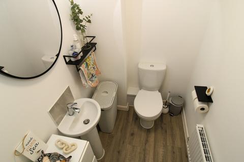 2 bedroom terraced house for sale, Lyne Walk, Hackleton, NN7