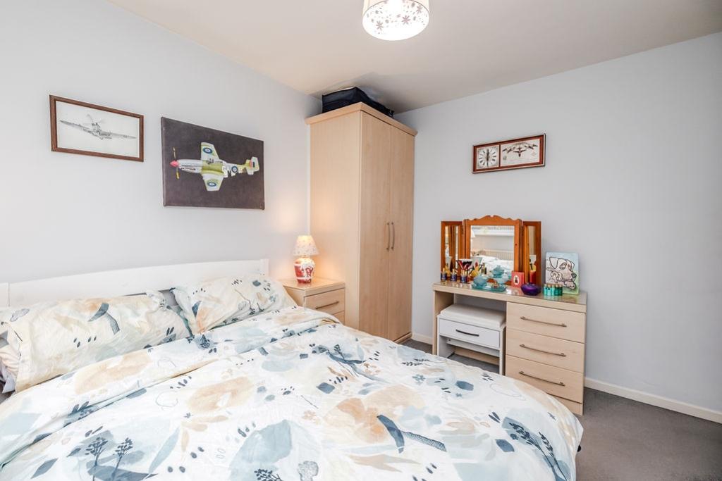 2 Somerton Court Kingston Park Newcastleupon Tyne NE32 QZ-