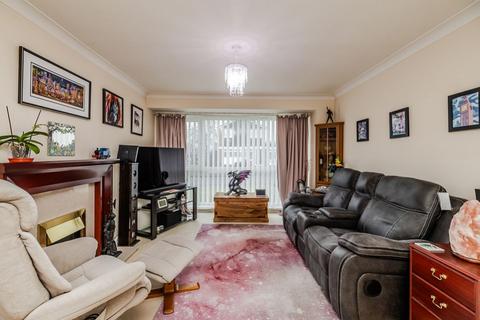 3 bedroom detached house for sale, Somerton Court, Newcastle upon Tyne NE3