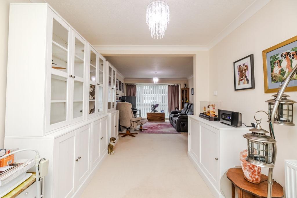 2 Somerton Court Kingston Park Newcastleupon Tyne NE32 QZ-
