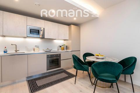2 bedroom flat to rent, Blu Bracknell, Wokingham Road, Bracknell, RG42