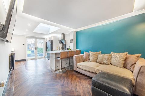 3 bedroom semi-detached house for sale, Linbridge Drive, Newcastle Upon Tyne, NE5