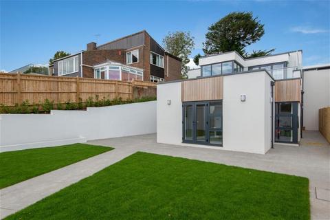 4 bedroom property to rent, Lancing BN15