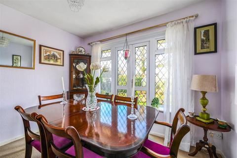 2 bedroom bungalow for sale, Peartree Lane, Bexhill-On-Sea