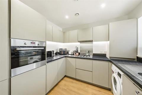 3 bedroom terraced house for sale, Samson Close, Dartford