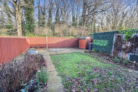 3 bedroom semi-detached house for sale, Oxford Road, Corby NN17