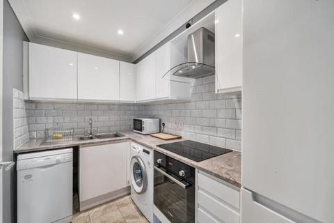 3 bedroom apartment to rent, Allsop Place, London NW1