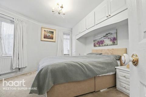 3 bedroom apartment for sale, Royal Sands, Weston-Super-Mare