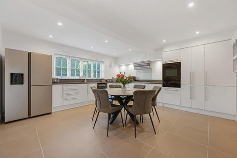 undefined, Chestnut Walk, Chalfont St. Peter, Gerrards Cross