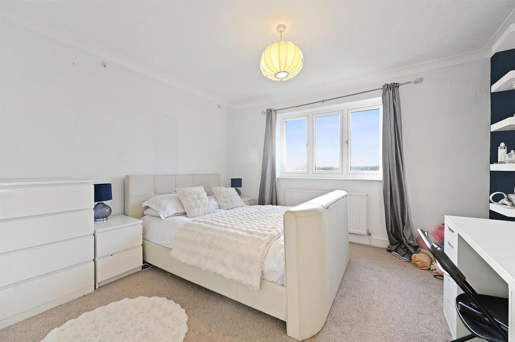 Bedroom 2.jpg