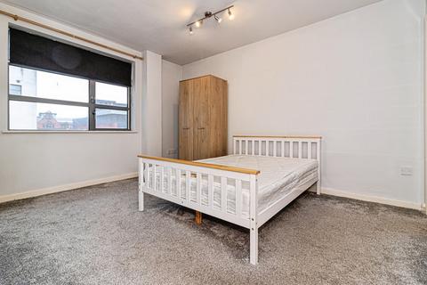 2 bedroom apartment to rent, Aytoun Street, Greater Manchester M1