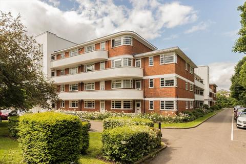 2 bedroom flat to rent, Hartington Road, London W4