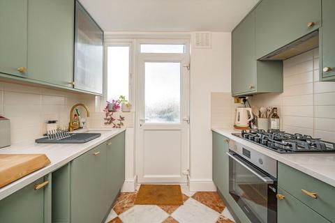 2 bedroom flat to rent, Hartington Road, London W4