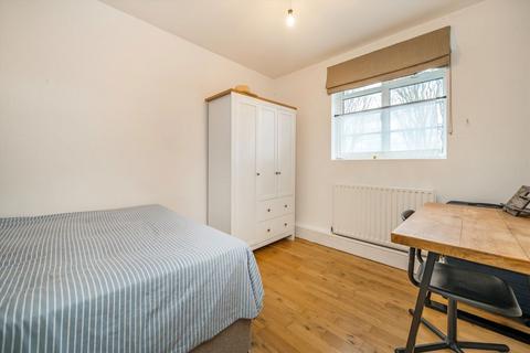 2 bedroom flat to rent, Hartington Road, London W4