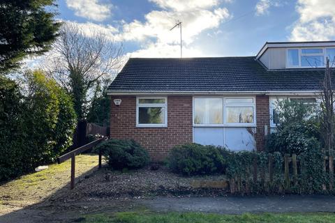 2 bedroom semi-detached bungalow for sale, 36 Warwick Road, Wellingborough, Northamptonshire, NN8 2LU