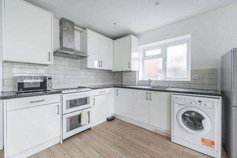 5 bedroom semi-detached house to rent, Morley Crescent West, Stanmore, HA7
