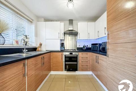 3 bedroom detached house for sale, Ward View, Chatham, Kent, ME5