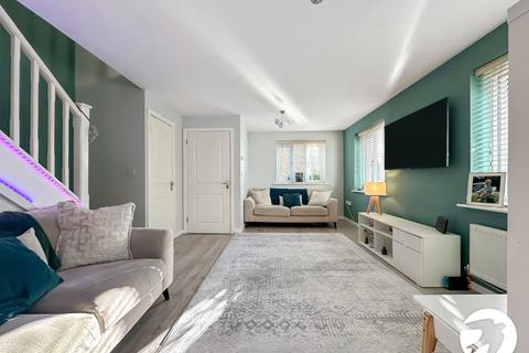 3 bedroom detached house for sale, Ward View, Chatham, Kent, ME5