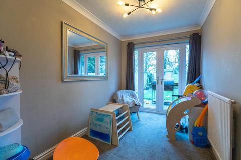 4 bedroom detached house for sale, Mornant Avenue, Hartford, CW8