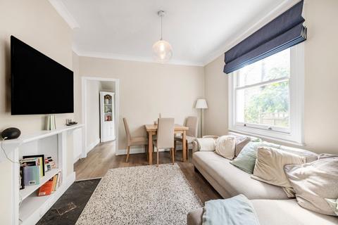 2 bedroom maisonette to rent, Penwith Road, Earlsfield, London, SW18
