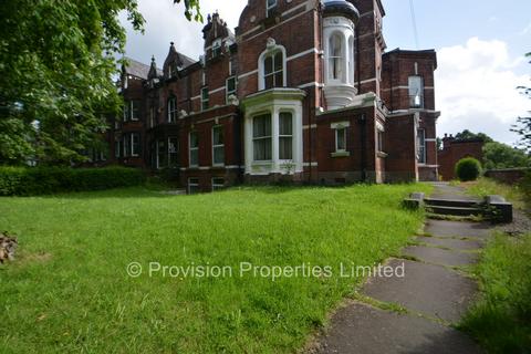 1 bedroom flat to rent, Moorland Road, Hyde Park LS6
