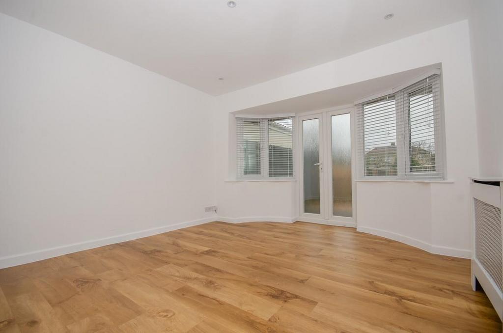 Dining room.jpg