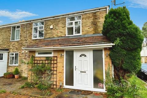 undefined, Bucklebury, Bracknell, Berkshire, RG12