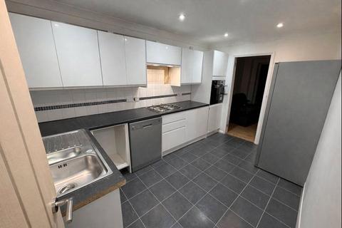 undefined, Bucklebury, Bracknell, Berkshire, RG12