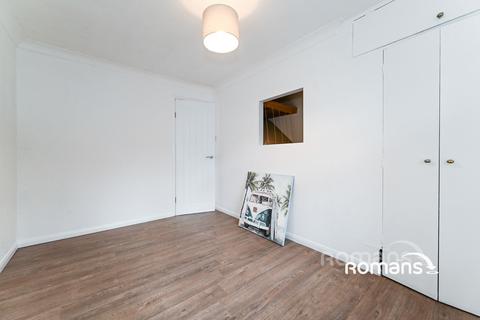 undefined, Bucklebury, Bracknell, Berkshire, RG12