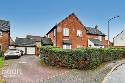 3 bedroom semi-detached house for sale, Peel Place, Clayhall