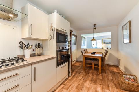 4 bedroom detached house for sale, Oakeley Vale, Bursledon, Southampton
