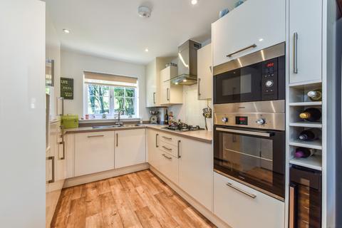 4 bedroom detached house for sale, Oakeley Vale, Bursledon, Southampton