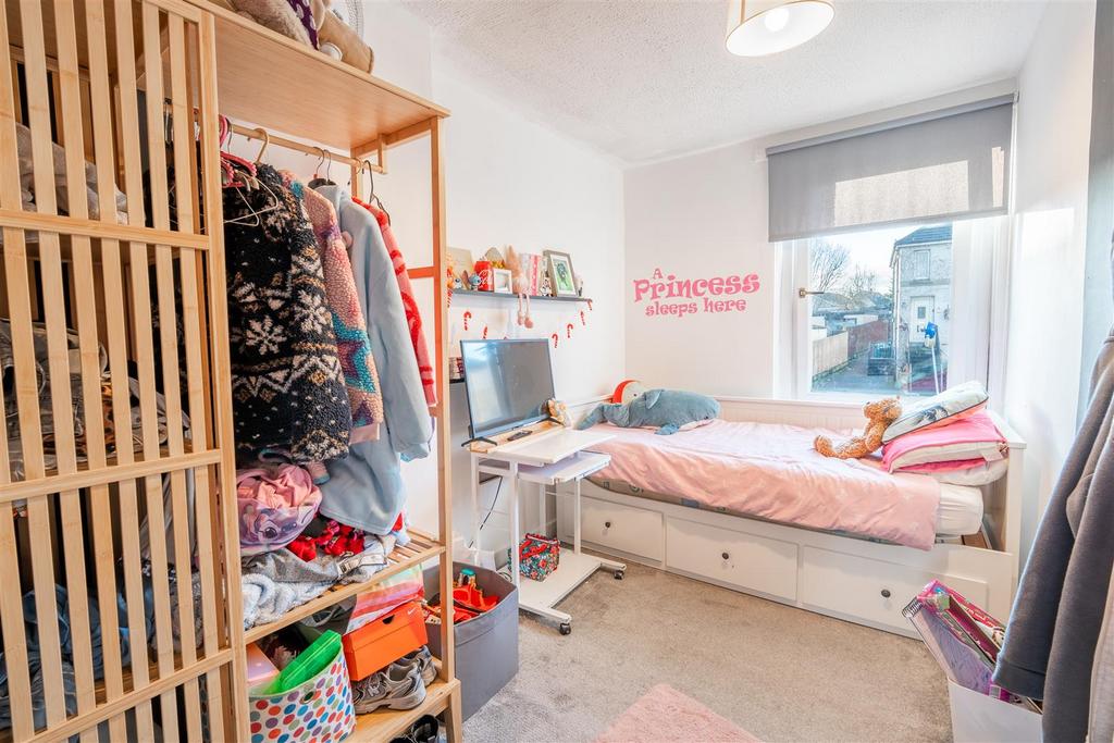 Bedroom.two.jpg