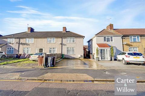 2 bedroom end of terrace house for sale, Cornshaw Road, Essex