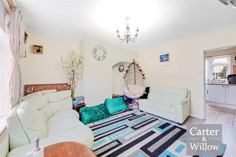 2 bedroom end of terrace house for sale, Cornshaw Road, Essex