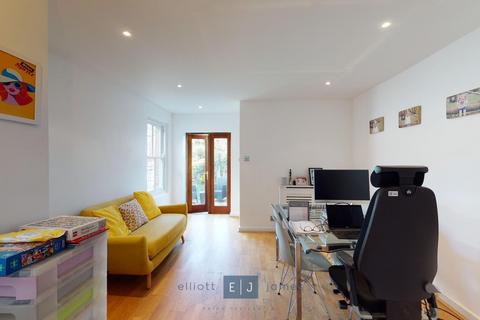 undefined, Forest Road, Loughton IG10