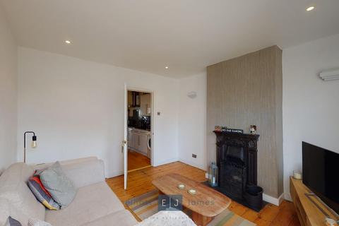 undefined, Forest Road, Loughton IG10